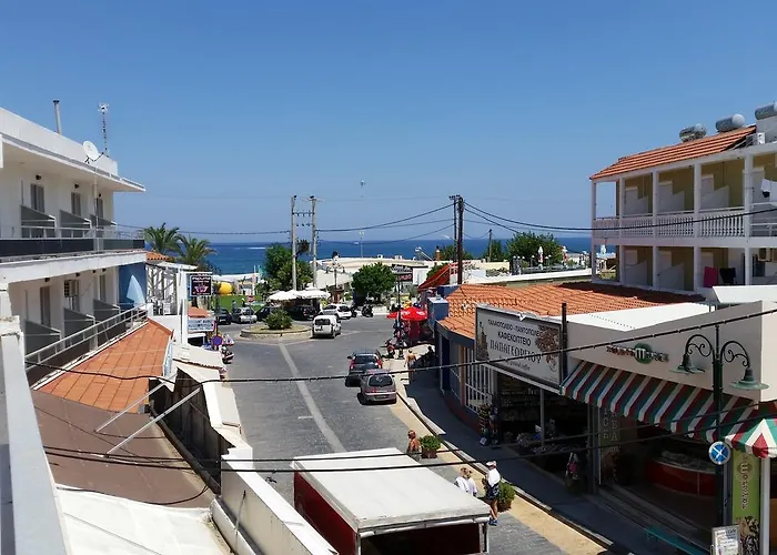 Ria\'S Deluxe Apartments